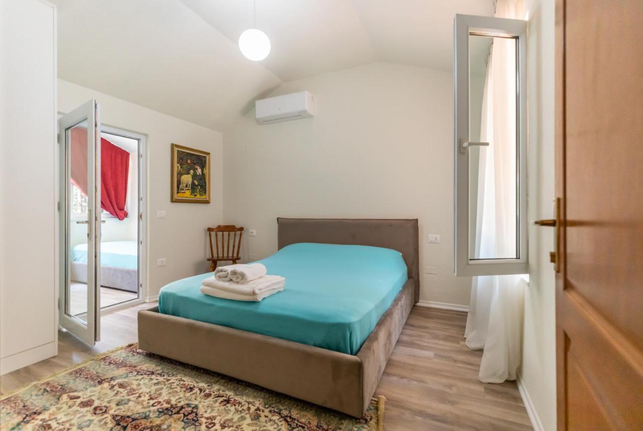 Villa Forest - Middle Of Forest & Near The Golem (Tirana)
